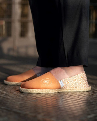 Espadrille Payote Ocre - Boutique Officielle de la tour Eiffel