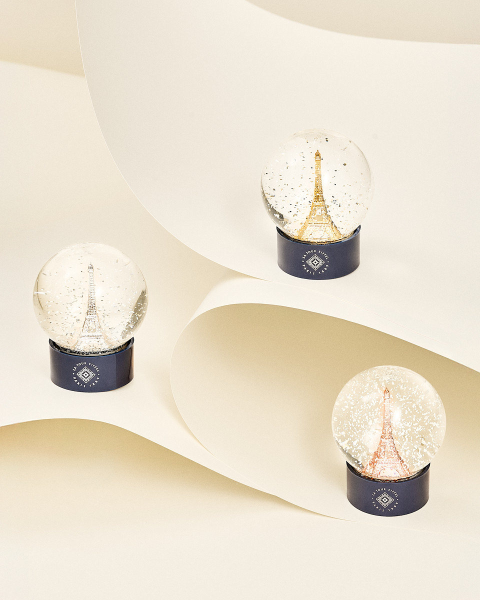 Golden glass Eiffel Tower snow globe - Official Eiffel Tower Store